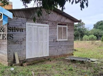 Casa · 455m² · 1 Quarto · Casa simples em cond. fechado!