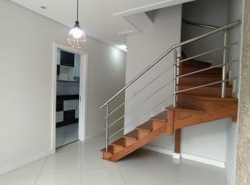 Casa , São Paulo · Casa em condomínio fechado com 02 suítes e 02 vagas de garagem!