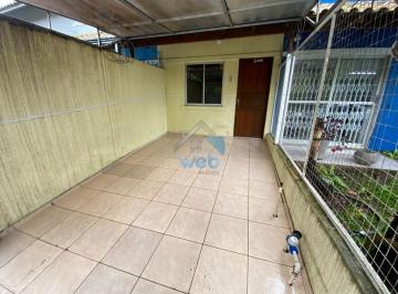 Foto 01 · Sobrado para vender no Vitória Régia, no Bairro CIC, com dois quartos, sala, cozinha, edícula com ch