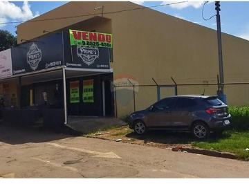 Comercial · 300m² · "Prédio Comercial no Jardim Brasília: Invista Já!"