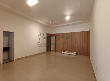 Casa · 175m² · 3 Quartos · 3 Vagas · Casa no Alto Umuarama à Venda com Móveis Planejados – Pronta para Morar