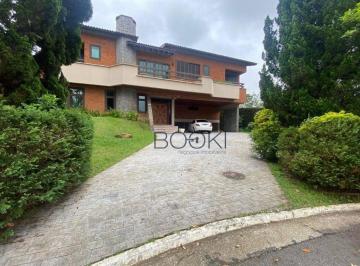35f49ddfe8dd8931e85574293ea3252c0d5ff30e · Linda casa com 4 suites em Alphaville disponível para locação.