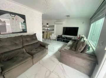 Casa · 111m² · 3 Quartos · 3 Vagas · Casa na Mooca com 3 quartos (1 suíte) e 2 vagas de garagem
