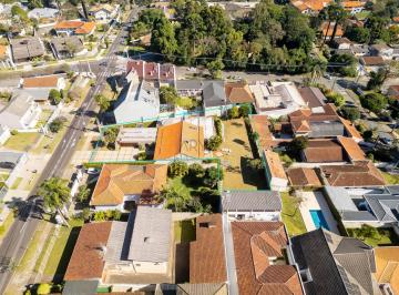 Terreno · 1583m² · 4 Quartos · 10 Vagas · Terreno à venda no Ahú ARYA1