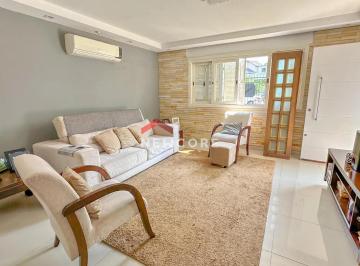 Casa · 137m² · 3 Quartos · 5 Vagas · Casa em Rua Armando Czamanski - Ipanema - Porto Alegre/RS