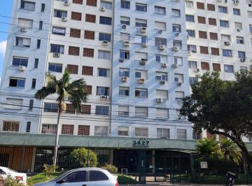 Apartamento de 2 quartos, Porto Alegre · Apartamento 2 dormitórios, de frente e perto da PUC.