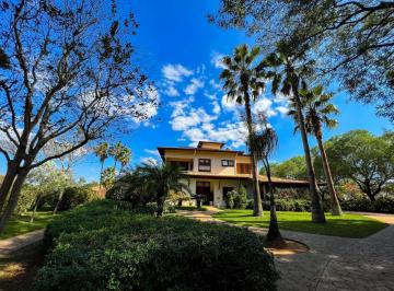 Casa · 5040m² · 6 Quartos · 3 Vagas · Condomínio Fazenda Duas Marias Holambra-SP