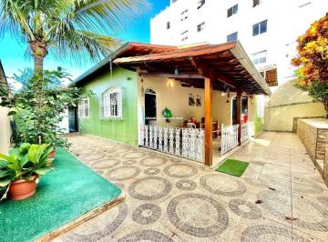 Casa · 253m² · 4 Quartos · Casa à venda - no Castelo