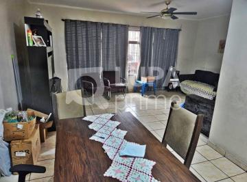 Casa · 160m² · 3 Quartos · 3 Vagas · CASA COM 3 QUARTOS E 3 VAGAS DE GARAGEM À VENDA NO PARQUE NOVO MUNDO