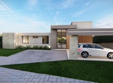 Casa · 258m² · 4 Quartos · 4 Vagas · Esta Magnífica casa de alto padrão, localizada no Condominio Residencial Real Mont Ville em Lagoa