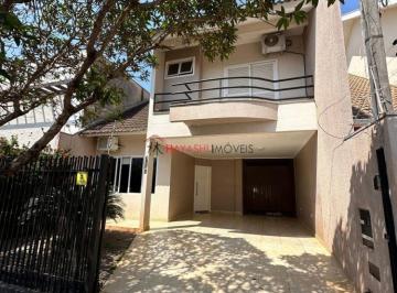 Casa · 241m² · 4 Quartos · 2 Vagas · VENDA | Sobrado, com 4 dormitórios em Jardim Guaporé, Maringá