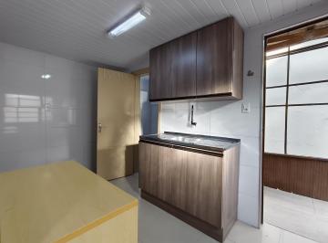 Casa · 50m² · 2 Quartos · 1 Vaga · Casa para locação com 2 quartos semi mobiliada no bairro Espírito Santo
