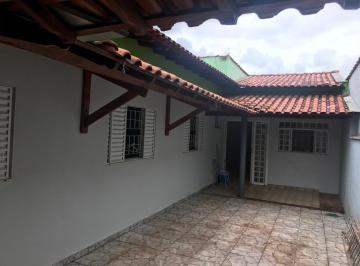 1729003381.jpg · Casa com 3 quartos no Parque dos servidores | Aqui na Rosa e Rangel