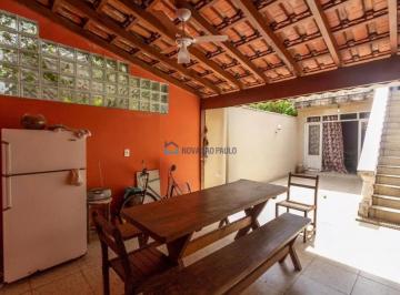 Casa · 210m² · 3 Quartos · 1 Vaga · Sobrado com 210m² sendo 3 dormitórios sala cozinha 3 banheiros lavanderia 1 vaga de garagem