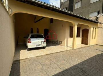 Casa · 240m² · 4 Quartos · 4 Vagas · Casa à venda, 4 quartos, 1 suíte, 4 vagas, GRACAS - ITAUNA/MG