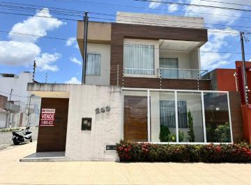 Casa · 300m² · 4 Quartos · 1 Vaga · Casa à Venda no Bairro Chiara Lubich em Itabaiana/SE