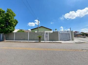 Casa · 460m² · 2 Quartos · 6 Vagas · Casa para venda na Vila Haro com 2 quartos