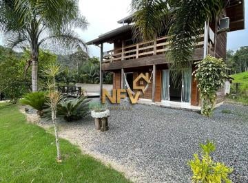 Rural · 3600m² · 2 Quartos · 2 Vagas · 3.600m²