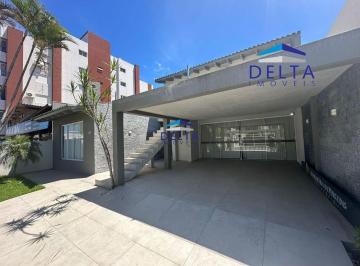 Item · Casa de 5 dormitórios à venda no centro de Torres/RS