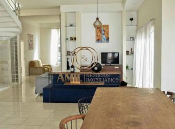 Foto 02 · Aluguel de Casa de Luxo no Condomínio Aquarius IV em São José dos Campos-SP - RA Amil Negócios Imobi