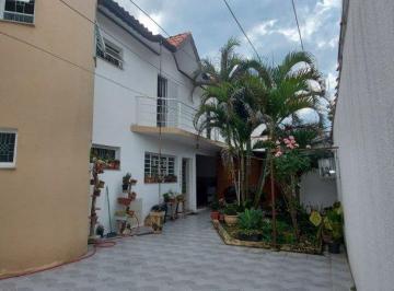Casa · 190m² · 3 Quartos · 2 Vagas · Casa à venda - na Vila Mogilar