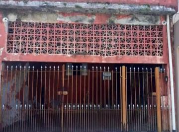 b8cbad77bc1f78e323f381f7d599c48bc5e0fd8c · 3 Casas no mesmo terreno para quem quer uma renda extra
