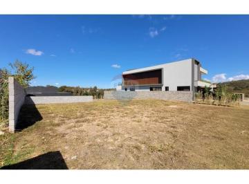 Terreno · 556m² · 1 Quarto · Terreno Escriturado na melhor rua do Alphaville Brasília com 555m²