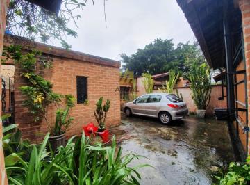 Casa · 230m² · 3 Quartos · 3 Vagas · Linda casa com jardim à venda em Jardim Santo Amaro ZS