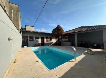 Casa · 66m² · 1 Quarto · 5 Vagas · Casa com Piscina e Churrasqueira em Canoas - Rio Branco - Venda