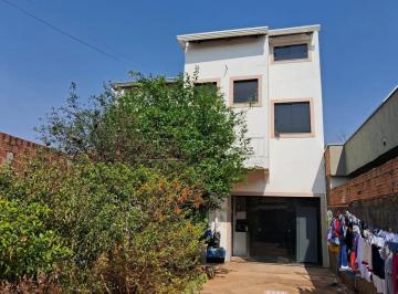 Casa · 160m² · 2 Quartos · 1 Vaga · Sobrado com 02 suítes, ótima localização