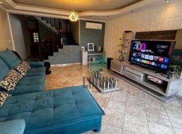 93c10f10e140b399412c5720a121cd86545e4f39 · Sobrado com 3 dormitórios à venda, 366 m²