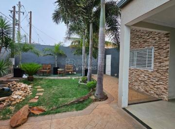img0 · Casa Padrão em Araraquara