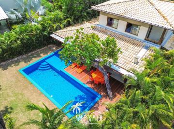 Casa · 360m² · 4 Quartos · 3 Vagas · Casa à Venda 4 Suítes Alto Padrão em Condominio Praia do Forte