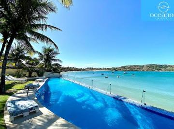 Casa · 880m² · 6 Quartos · 5 Vagas · Residência de Luxo Pé na Areia na Praia da Ferradura