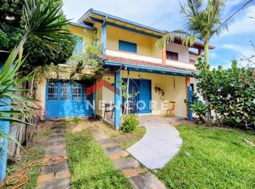 Casa · 180m² · 3 Quartos · 1 Vaga · Casa em  Rua Taquara - Centro - Imbé/RS