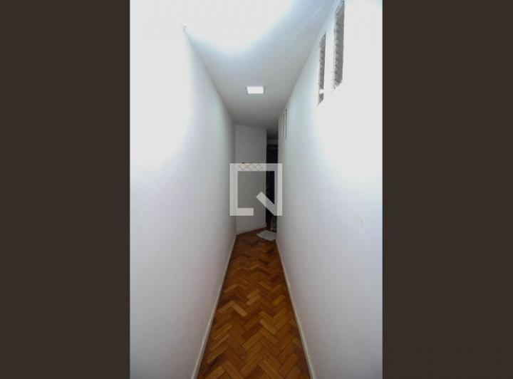 Foto do imóvel - Sobre o imóvel: imóvel com televisão 42 polegadas smart, cama de casal, guarda roupa com.