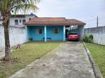 Casa de 3 quartos, Itanhaém · casa lote inteiro com 3 quartos lado praia em itanhaém