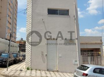 Foto 01 · Sala Comercial para Locação no Centro de Sorocaba-SP: 1 sala, 2 banheiros, 167 m² de área.