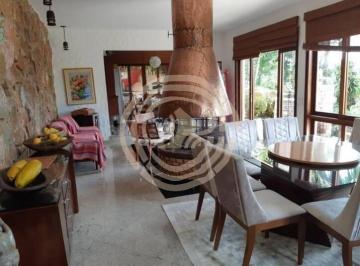 Casa · 700m² · 4 Quartos · 2 Vagas · Casa em Condomínio com 4 Quartos e 1 Suíte no Bairro Portão em Atibaia-SP: 400m² de Pura Sofisticaçã