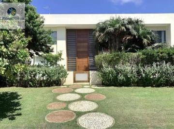 Casa · 300m² · 5 Quartos · 2 Vagas · Casa à venda em Camaçari, Guarajuba, com 5 quartos, com 300 m², Condomínio Paraíso