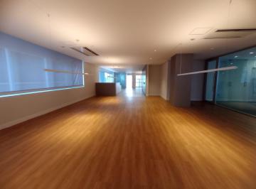 Comercial , São Paulo · Sala Totalmente Reformada por Arquiteta Renomada!
