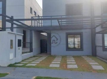 Fachada · Casa à venda no Condomínio Bello Villagio.