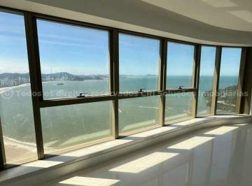 Apartamento · 261m² · 4 Quartos · 3 Vagas · Apartamento no Yachthouse Balneário Camboriú – 261m², 4 suítes e lazer exclusivo