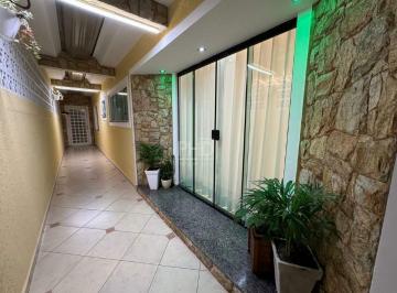 Casa · 159m² · 2 Quartos · 2 Vagas · casa com 02 quatros, 02 vagas de garagens - Jd. Independência
