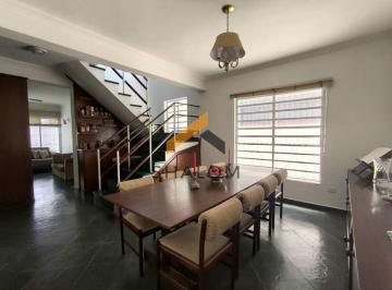 Casa · 158m² · 3 Quartos · 2 Vagas · Sobrado à venda no City Butantã com edícula e jardim