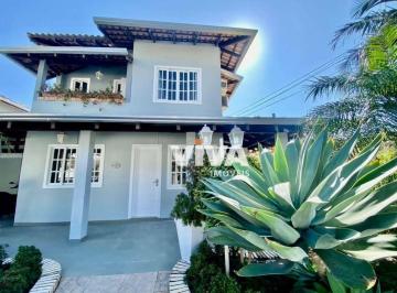 b76e5a82720d661c157d3f6a858d5ae8f7f4cf74 · Casa com 6 dormitórios à venda, 376 m² por R$ 5.500.000,00 - Praia dos Amores - Balneário Camboriú/S