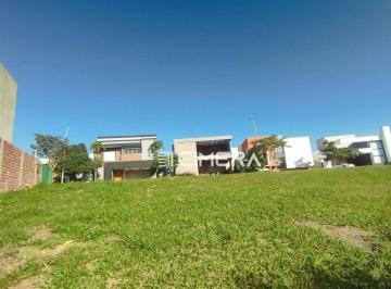 226fd0f9f090a62737fda85690dac07857b5cddf · Terreno à venda no Alphaville Nova Esplanada localizado na cidade de Votorantim/SP