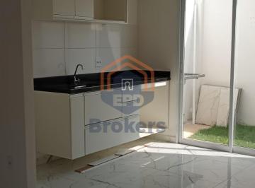 Cozinha integrada a sala de visitas · Casa Sobrado de Condominio em Pinheirinho - Jarinu, SP