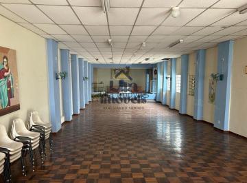 Comercial · 285m² · 1 Quarto · 2 Vagas · Salao Proximo ao Centro