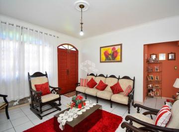 525844_iq11921i5446_525844665a1f1c78fc9.jpg · Casa com 5 Quartos e Edícula em Barreiros, São José - Espaço e Conforto